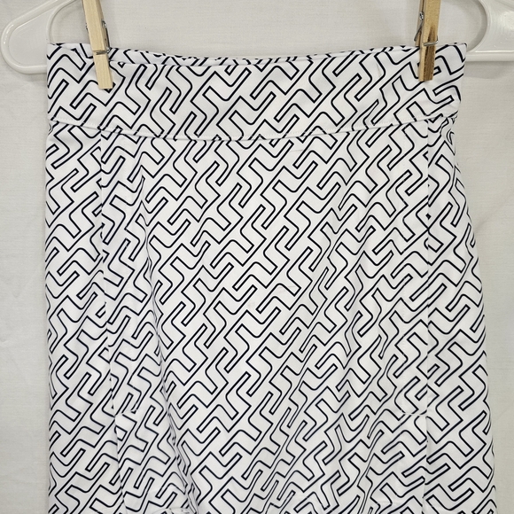 J.Lindeberg Dresses & Skirts - J.Lindeberg Black and White Geometric Pattern Skirt